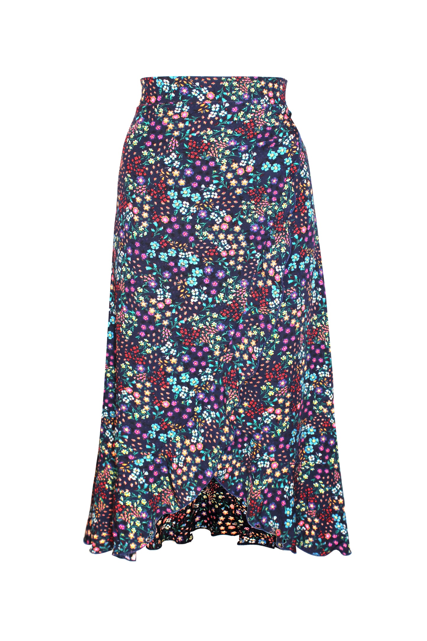 Damen-Wickelrock in Dunkelblau mit buntem Blumenprint – femininer Schnitt mit leichtem Volant für sommerliche Outfits.